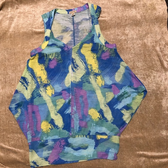 Top - Picture 3 of 6